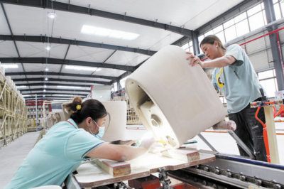 陶瓷快訊|上半年百城房價同比上漲一成;帝王潔具將于8月初正式投產;金牌亞洲年中工作總結會議圓滿召開