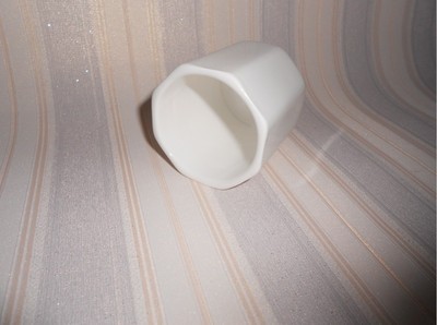 【廠家直銷、八角杯、純白潮州陶瓷、陶瓷杯子、酒店陶瓷擺臺、餐具】價格,廠家,圖片,杯子,潮州市楓溪區標敬陶瓷制作廠-